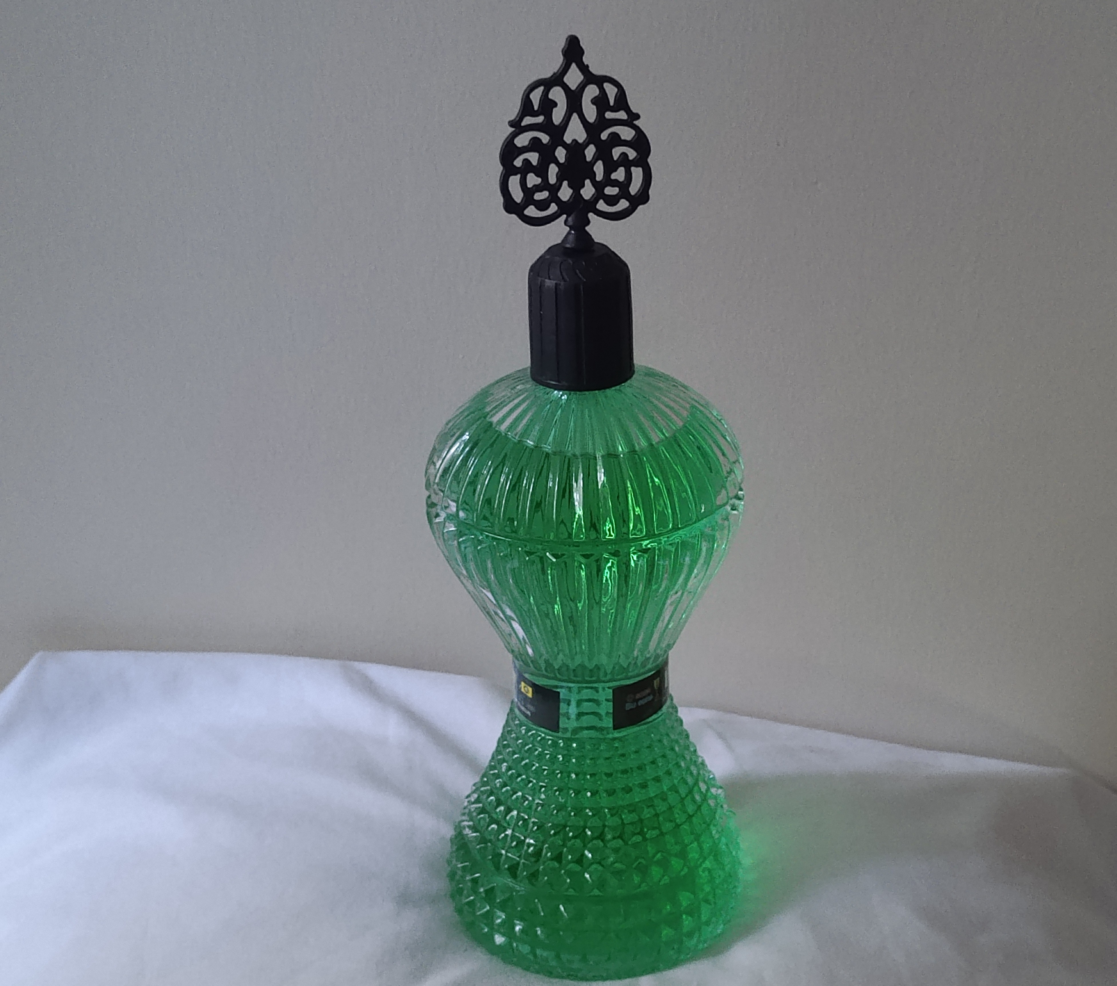 Yeşil Trabzon Geceleri Parfümlü Kolonya